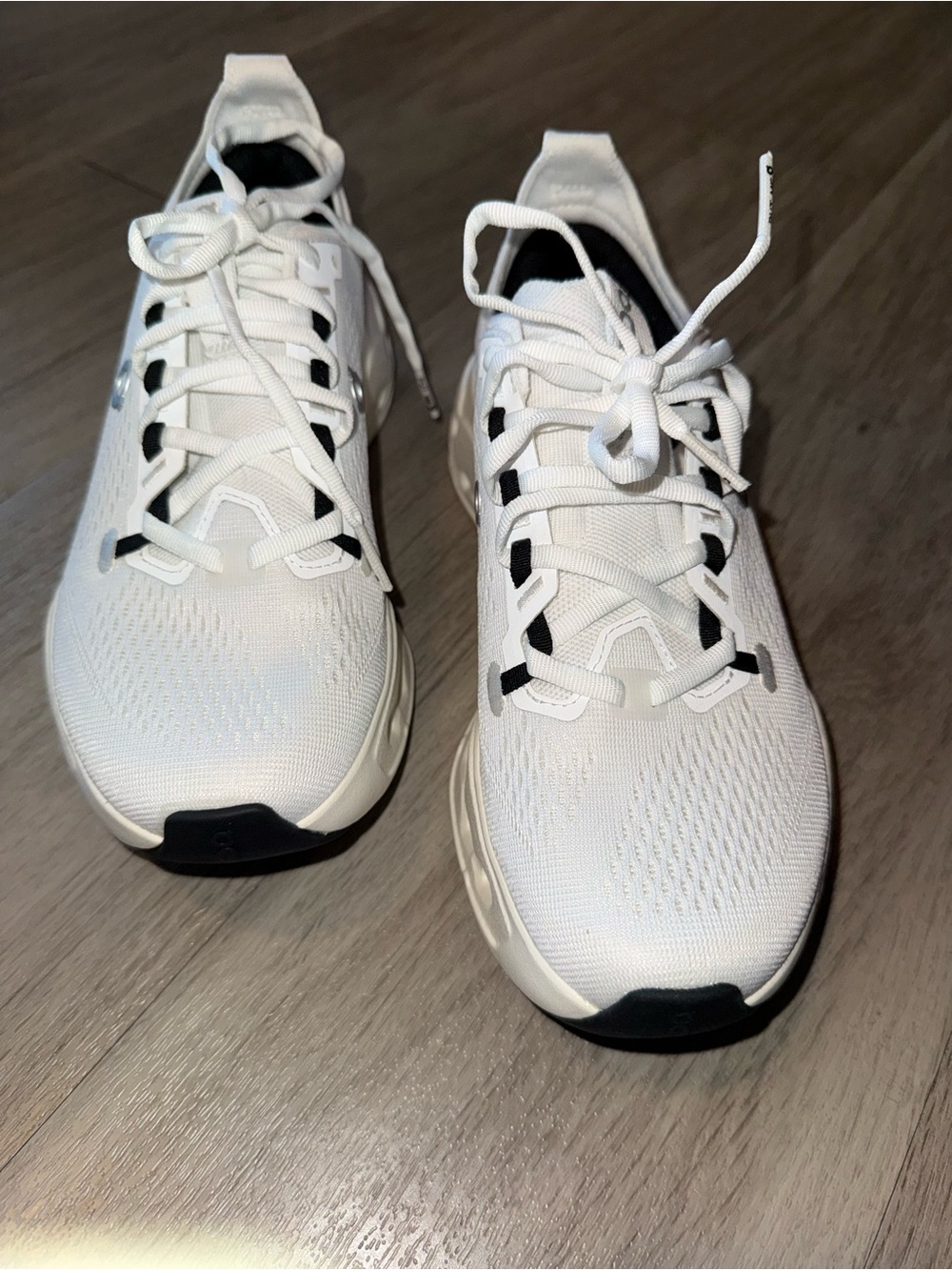 On Cloudsurfer Max White Running Sneakers - Picture 2 of 4